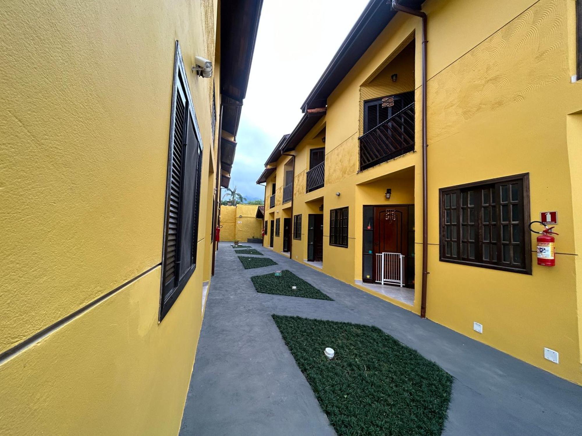 A 500 M Maranduba, Casa 2 Quartos Em Casa de férias Ubatuba